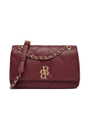 Bordeauxroter gesteppter Lederhandtasche mit goldfarbener Kettenriemen und BB-Logo-Verschluss an der Vorderklappe.