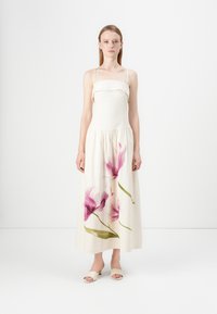 Abercrombie & Fitch RUFFLE MAXI DRESS LIABILITY - Vestido largo - beige/light pink
