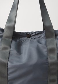 Björn Borg ACTIVE TOTE - Sportinis krepšys - urban chic