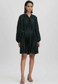 Reiss REGULAR FIT - ALICE STRAPPY - Sandále - nude