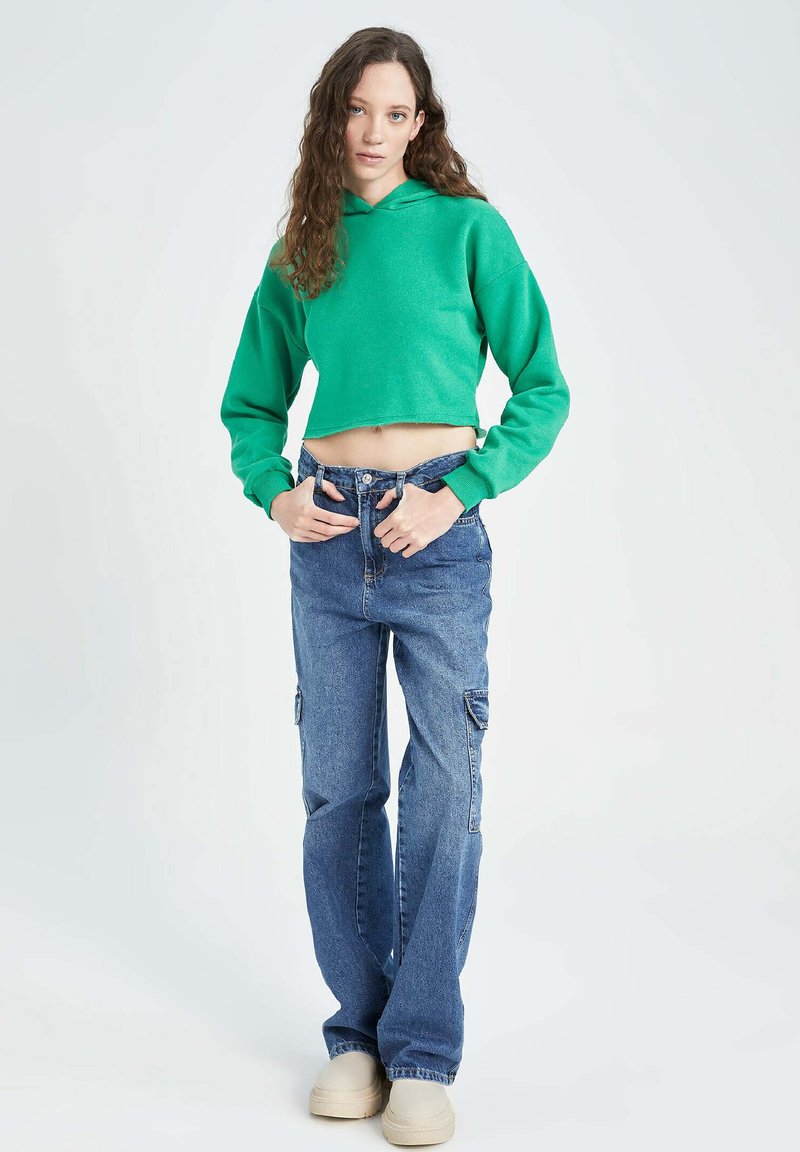 DeFacto Sweater groen