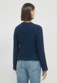 Calliope BOUCLE - Cardigan - bleu