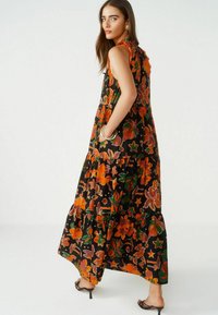 Next TIERED SUMMER - REGULAR FIT - Maxikjoler - black