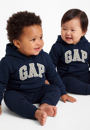 GAP, BABYGAP RELAXED LOGO HOODIE - Φούτερ με κουκούλα - tapestry navy