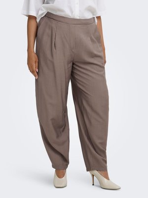 ONLY Carmakoma, TROUSERS CARJOANNA REGULAR FIT TROUSERS - Stoffhose - walnut