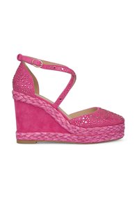 Sandalo wedge rosa con design a tagli e dettagli in strass. Presenta una piattaforma in juta intrecciata e una cinturino alla caviglia per una vestibilità sicura.
