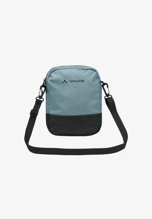Borsa a tracolla Vaude in blu chiaro e nero. Realizzata in tessuto strutturato con chiusura a zip, tracolla regolabile e logo sulla parte anteriore.