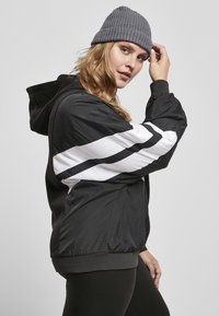 Urban Classics Kapucni - black/white
