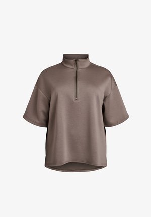 Brauner kurzärmliger Pullover mit hochgeschlossenem Kragen und halber Reißverschlussfront. Hergestellt aus glattem Stoff mit entspannter Passform und abgerundetem Saum.