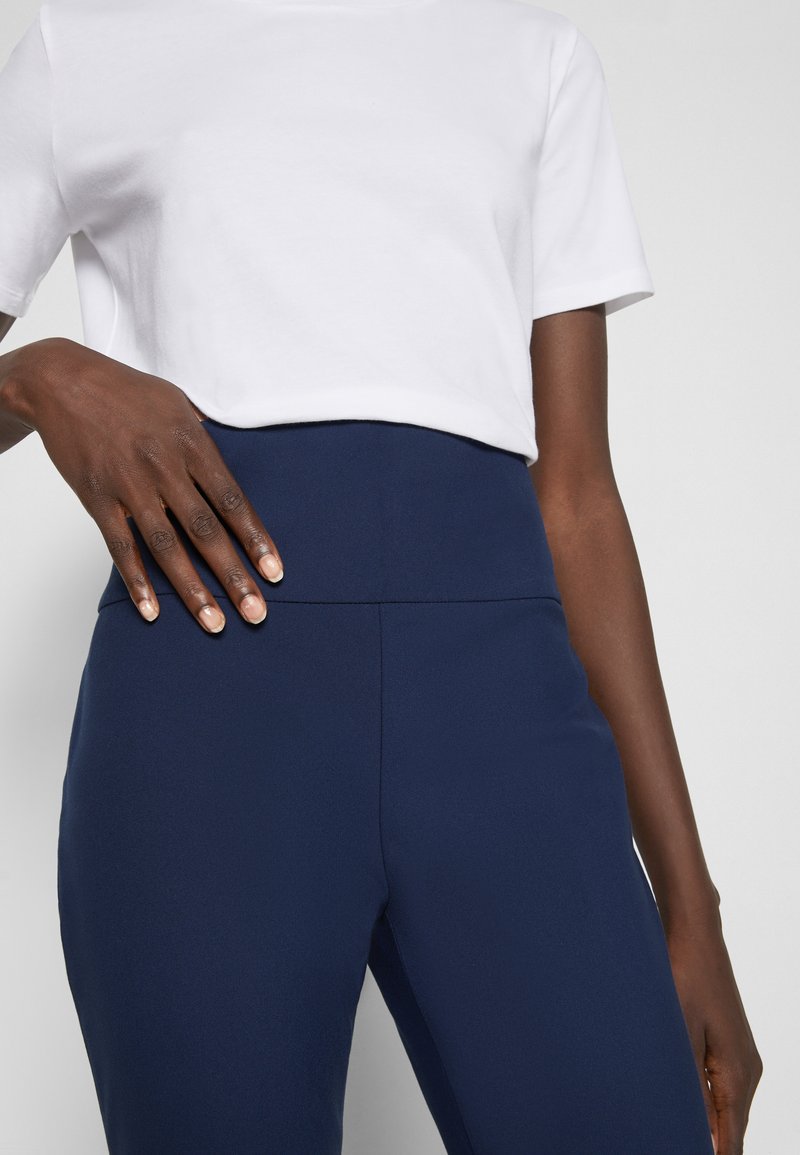 Damen Bekleidung | Theory TREECA Stoffhose sea blue/blau - QG47047 Damen Bekleidung | Theory TREECA Stoffhose sea blue/blau - QG47047
