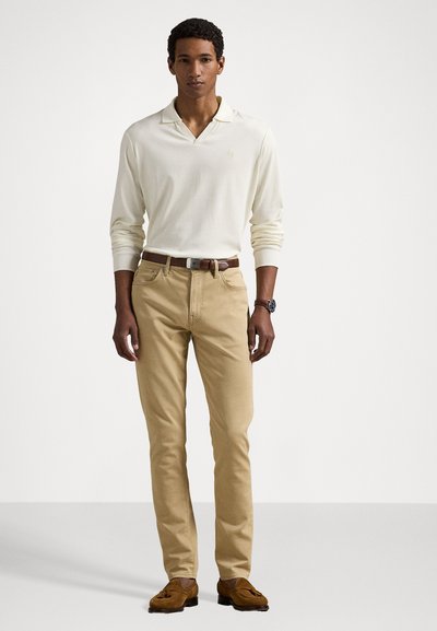 Polo Ralph Lauren CUSTOM SLIM SOFT COTTON POLO SHIRT - Camisola de manga comprida - pale cream