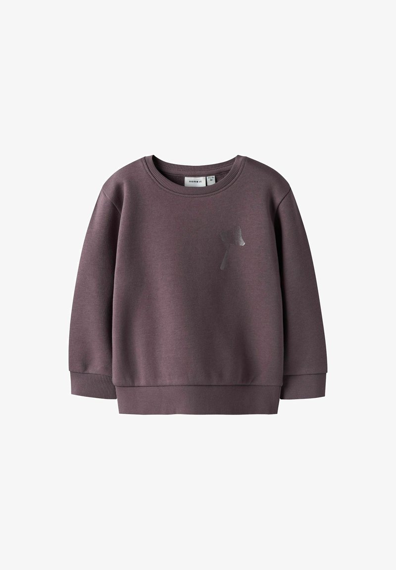 Dzieciowa bluza z długim rękawem i okrągłym dekoltem w stonowanym fioletowym kolorze, z prążkowanymi mankietami i dołem, z delikatnym grafiką siekiery na klatce piersiowej.