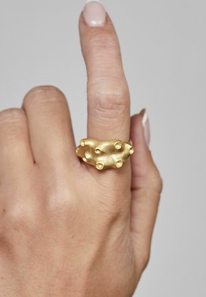 NÜ Denmark, MOONWALK NO. 1 - Ringe - gold-coloured