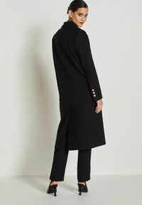 Next REVERE COLLAR STANDARD - Klasický kabát - black