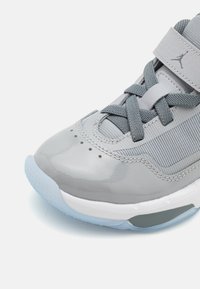 Jordan JORDAN STAY LOYAL 3 UNISEX - Sneakers basse - wolf grey/cool grey/white