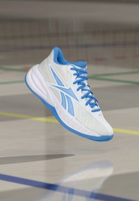 Δεν επιλέχθηκε, footwear white/peri blue