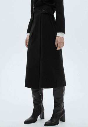 Suknja A kroja - black