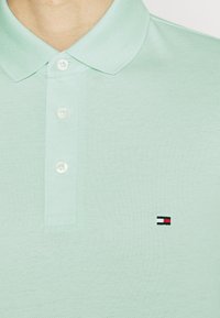 Tommy Hilfiger Polo - oxygen