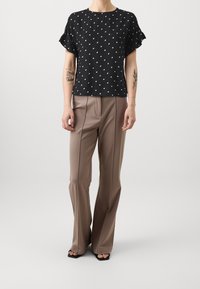 Vero Moda Petite Blůza - black