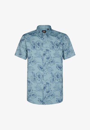 Jasnoniebieska, krótka koszula z guzikami z kwiatowym wzorem w ciemnoniebieskim kolorze. Wykonana z przewiewnego materiału, z klasycznym kołnierzykiem i guzikami.