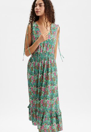 NUGRETA - Jurk - simply green
