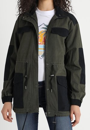 Abrigo corto - khaki