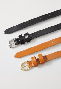 Pieces PCPIONA SLIM JEANS BELT 2 PACK - Opasok - black packcognac