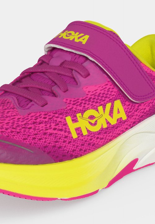 Hoka RINCON 4 KIDS UNISEX - Road running shoes - fuchsia — photo 7