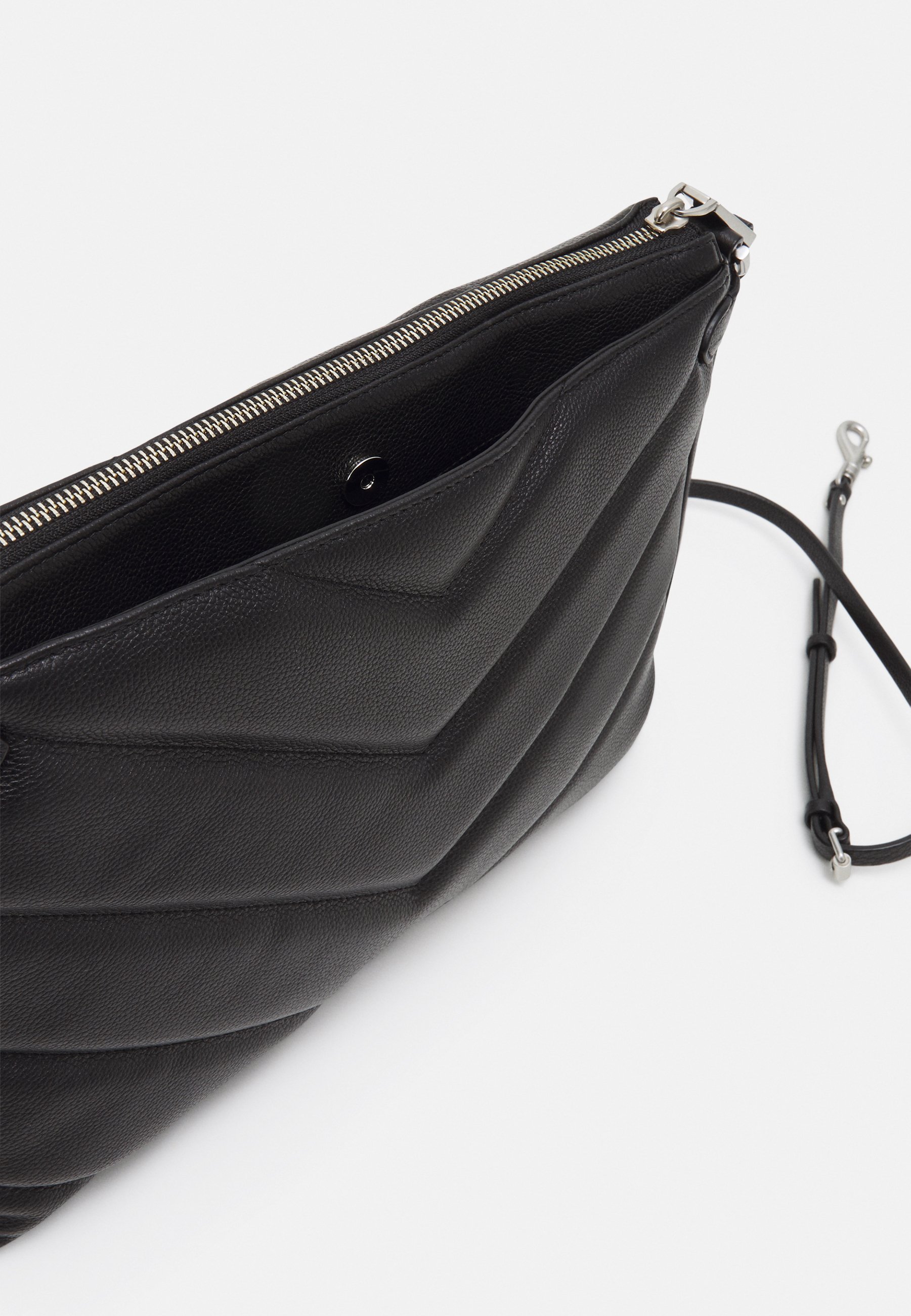 edie top zip crossbody