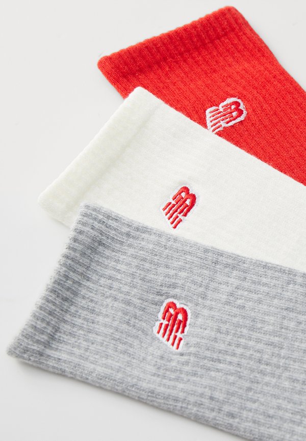 PATCH LOGO CREW UNISEX 3 PACK - Socks2