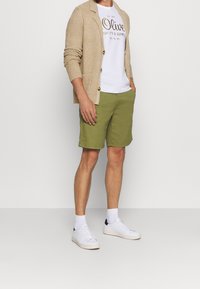 Pier One Kofta - mottled beige