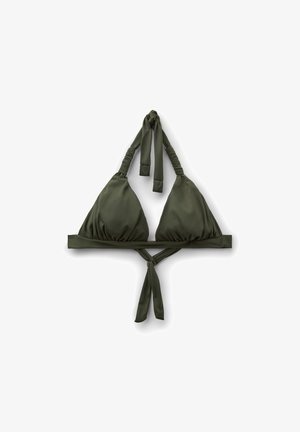 Olivengrøn trekantet bikinitop med rynkede skulderstropper og bindebånd ved nakke og ryg, vist mod hvid baggrund.