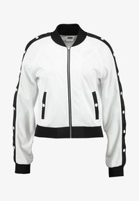 Selected, white/black/white