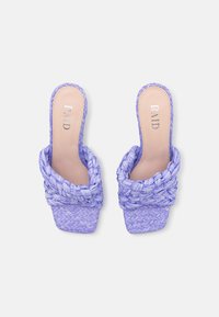 RAID SAMAIRA - Mules de salto - purple
