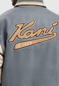 Karl Kani Kurtka Bomber