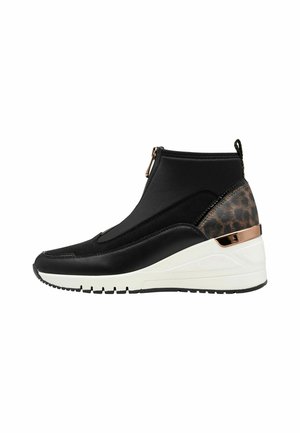 Marco Tozzi Sneakers alte - black comb