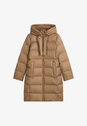 Bruine pufferjas met een capuchon, voorzien van een rits aan de voorkant, grote zakken en gequiltte vierkanten. Glad, lichtgewicht materiaal met een matte afwerking.