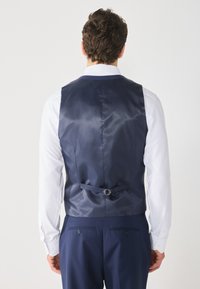 Thumbnail Image 4