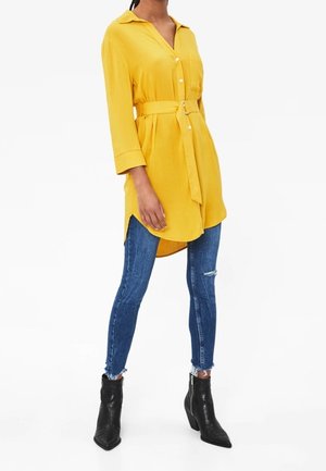 Bershka, Chemisier - mustard yellow