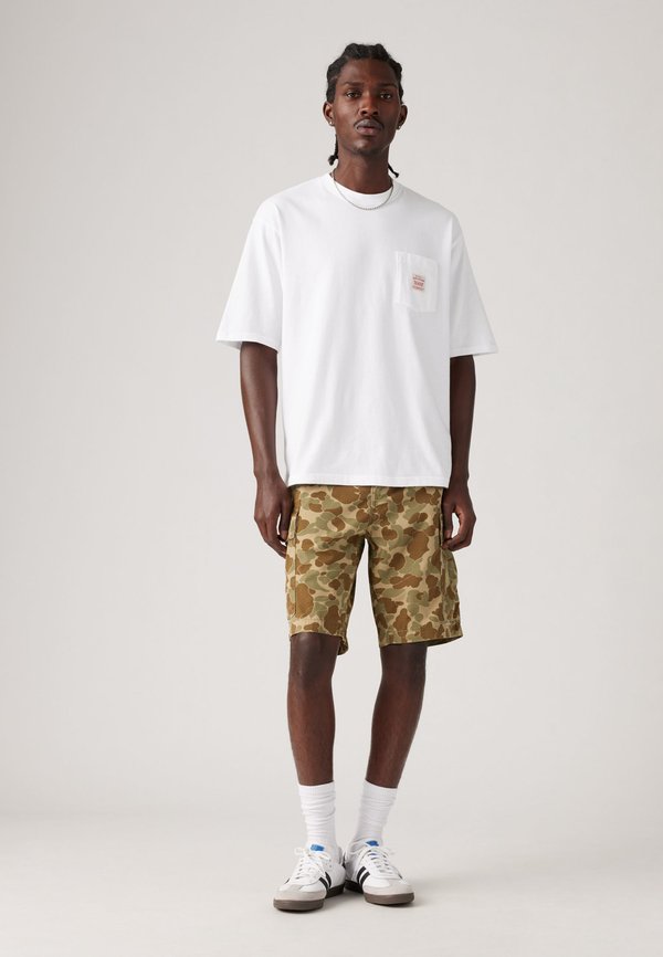 CARRIER CARGO - Shorts - duck harvest gold