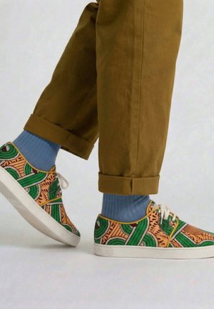 Panafrica, OASIS - Sneakers laag - green