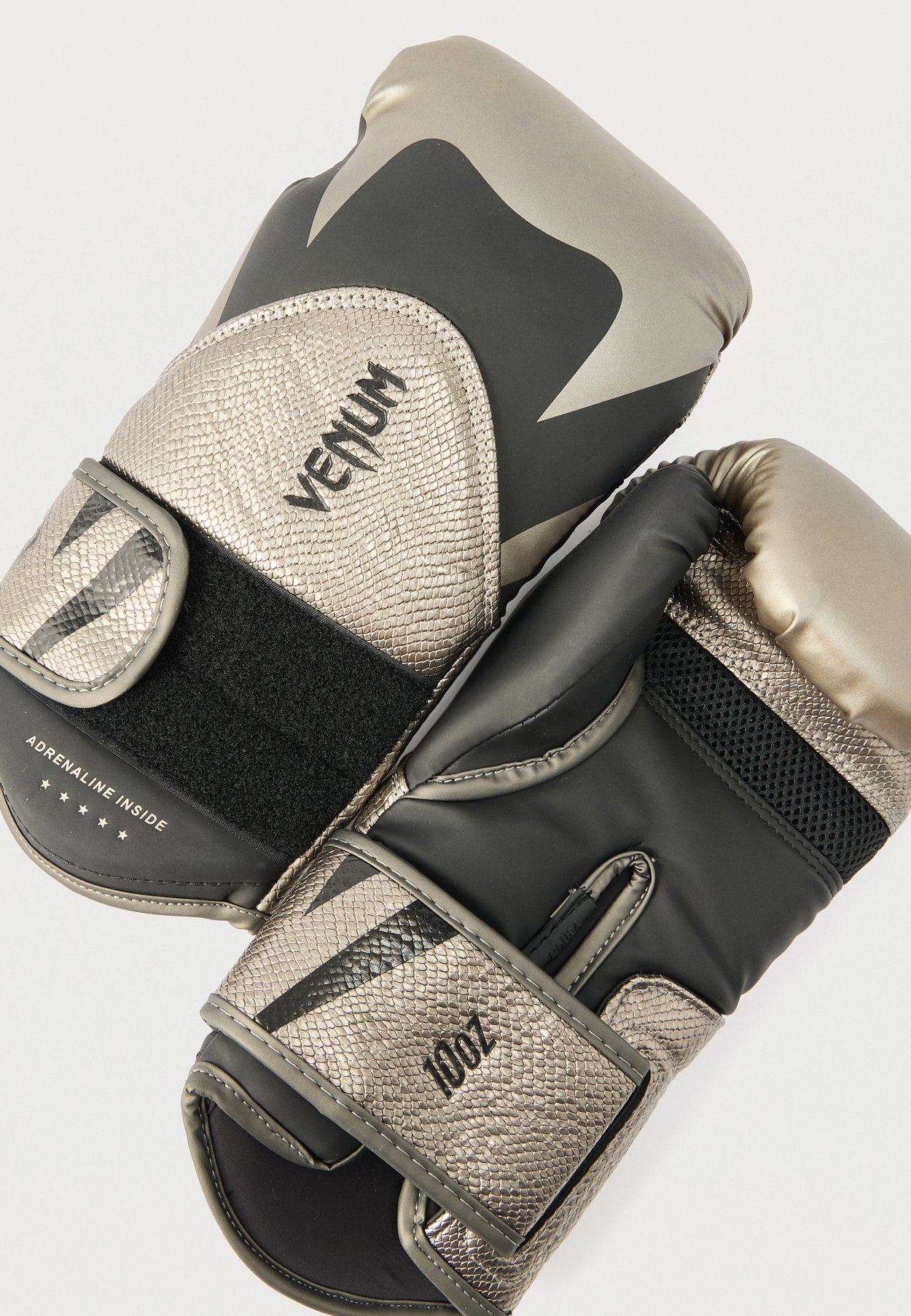 CHALLENGER BOXING GLOVES