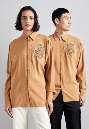 HOUSE OF JAFFA CAMEL REPEATE UNISEX - Chemisier - dark sand