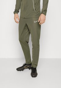 Nike Performance M NK DRY ACD21 TRK SUIT K - Fato de treino - medium olive/white