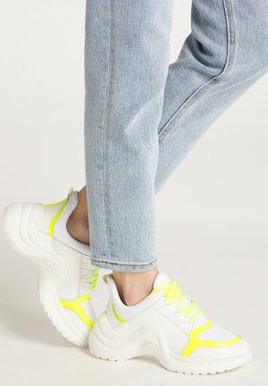 Sportcipő - white/yellow