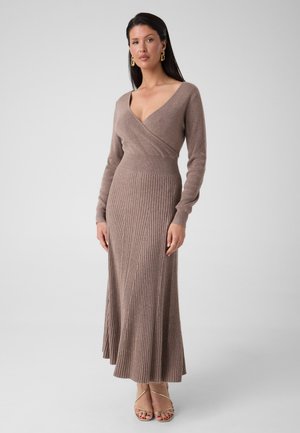 Guess, Robe longue - brown
