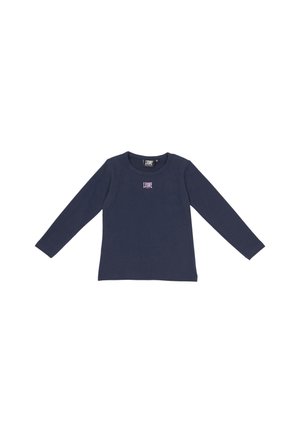 T-shirt bleu marine à manches longues et à col rond, avec un petit logo sur la poitrine, présenté sur un fond blanc.