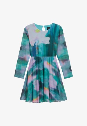 Langdurige jurk met een aquarelprint in teal, paars en roze. Kenmerken zijn een ronde hals en een sleutelgatachterkant, met een geplooide rok.