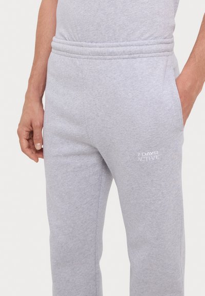 7 DAYS Active ORGANIC FITTED SWEATPANTS - Treniņtērpa apakšdaļas - heather grey