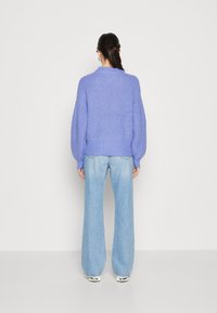 Nova Stella Cable Knit Humus Melange